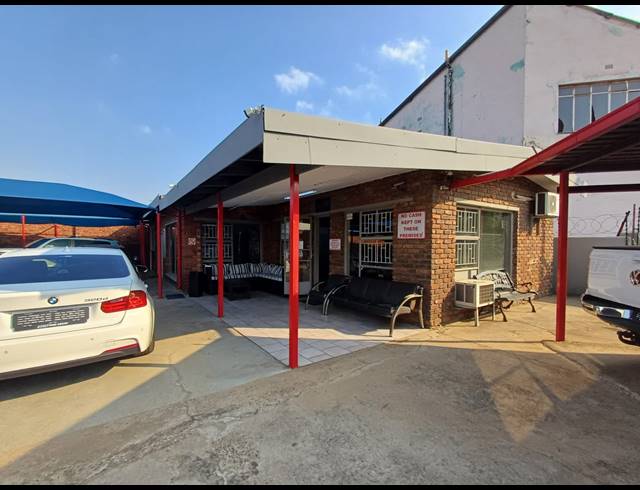 256M² BUILDING FOR SALE IN BRAKPAN CENTRAL